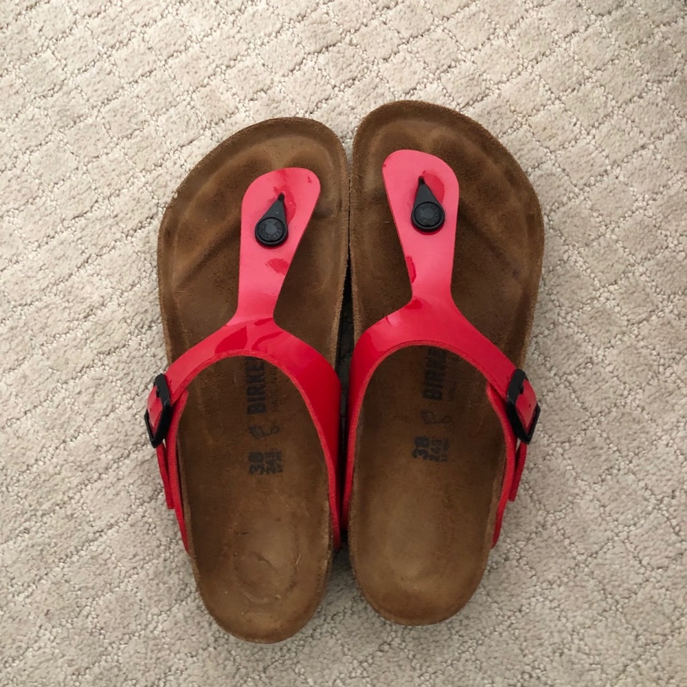 Red Gizeh Birkenstock sandals (used)
